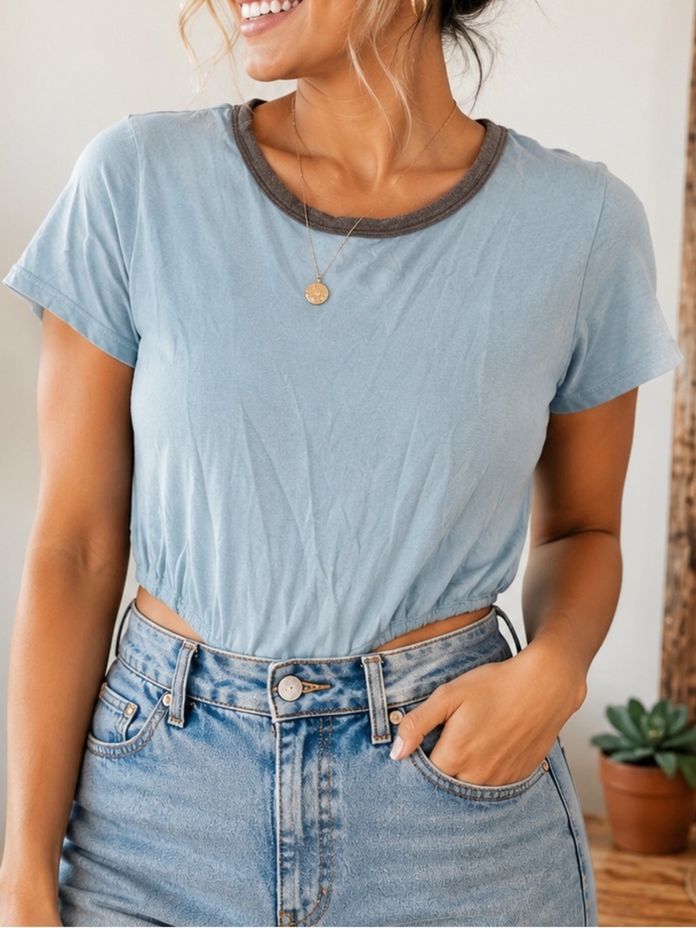 EVER HOTTIE Casual Crewneck Short Sleeve Top - Taupe with Brown Trim LARGE CROP